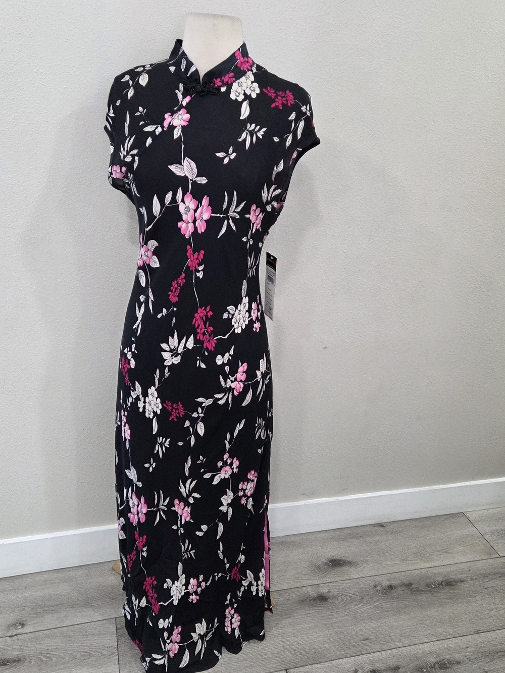 Donna Ricco Black Silk Midi Dress with Pink & White Floral Print